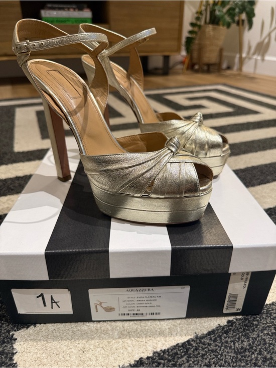 Aquazzura Shoes - Aquazzura Metallic Gold Knotted Peep-Toe Platform Heels